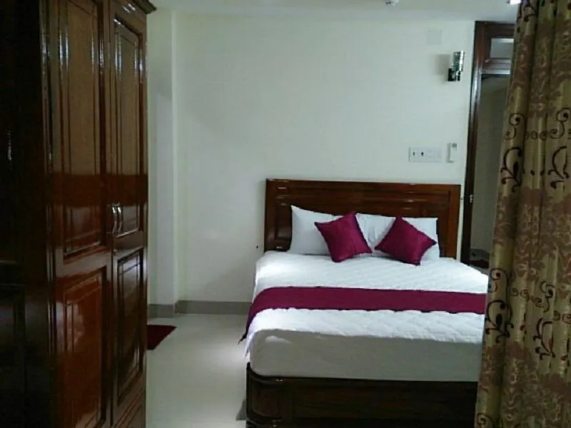 Opalus Hotel Нячанг