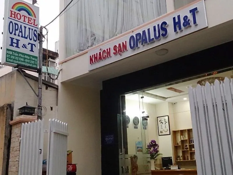 Opalus Hotel Нячанг