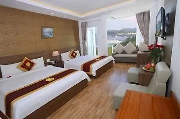 Opalus Hotel Нячанг
