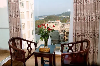 Opalus Hotel Нячанг Вьетнам