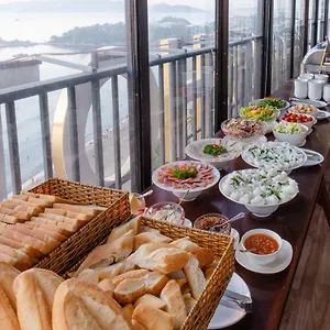 Hotel Bellevue, Nha Trang